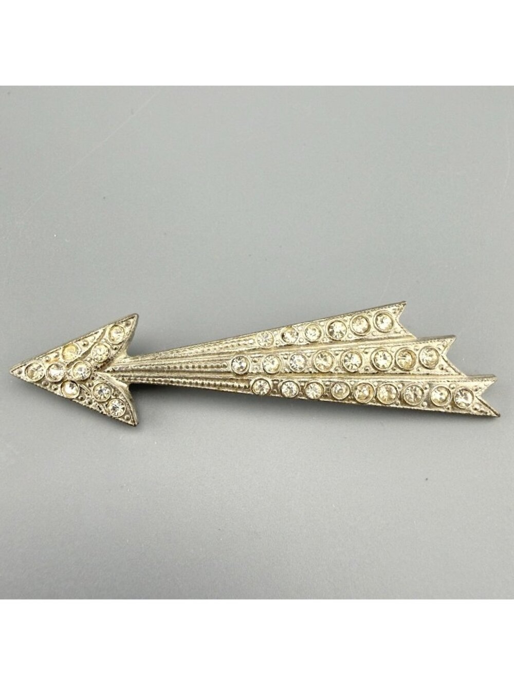 Antique Art Deco Rhinestone Arrow Brooch Pin 1930s Silver Tone Pot Metal